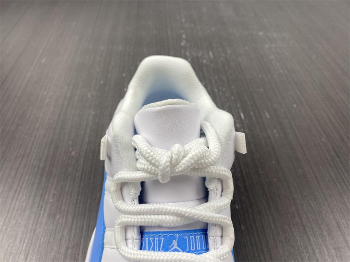 air jordan 11 retro low "carolina 2017 release" 528895-106