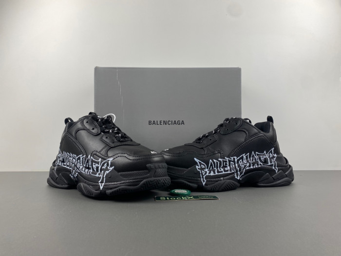 Ba*len*cia*ga triple s sneaker