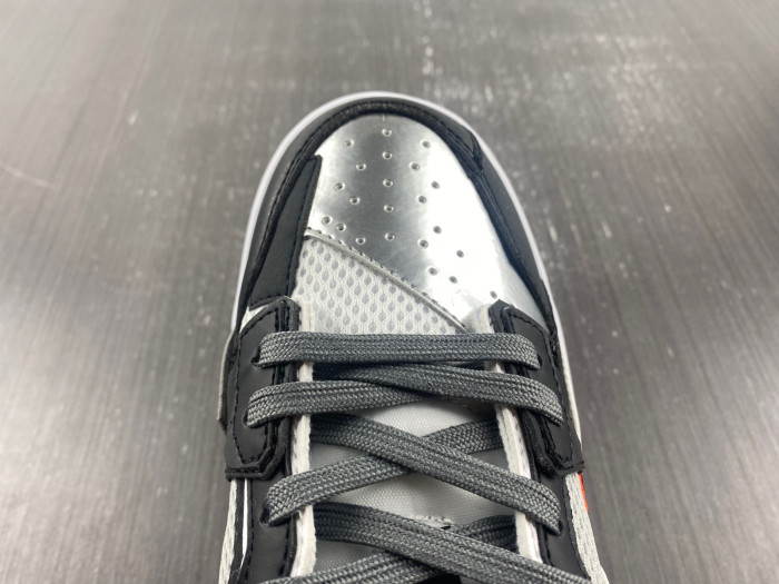 dunk low scrap premium