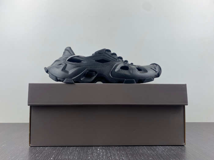 balenciag* sandal17