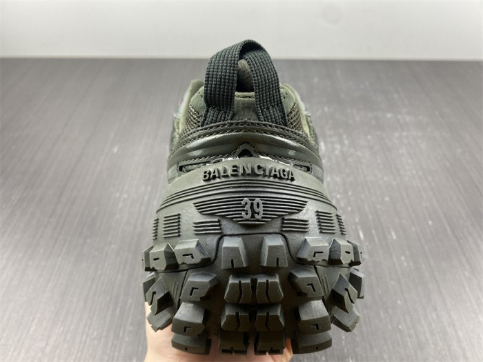 Ba*len*cia*ga defender 8000029