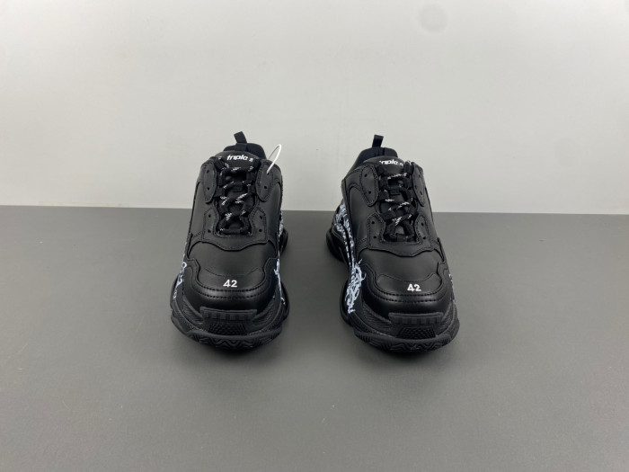 Ba*len*cia*ga triple s sneaker