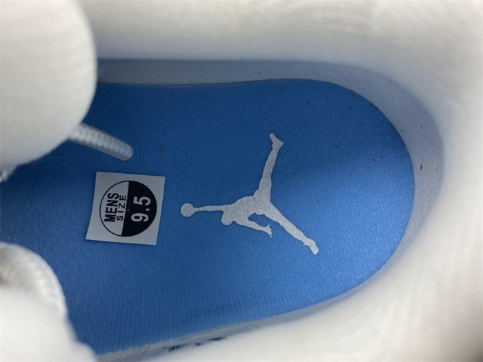 air jordan 11 retro low "carolina 2017 release" 528895-106