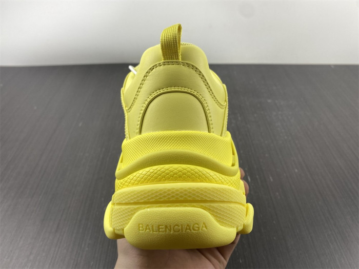Ba*len*cia*ga triple s sneaker 8000013
