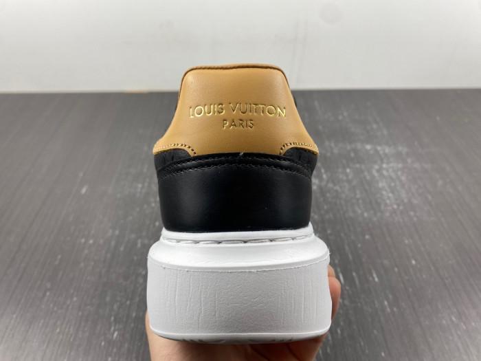 lv snekaers l0000100