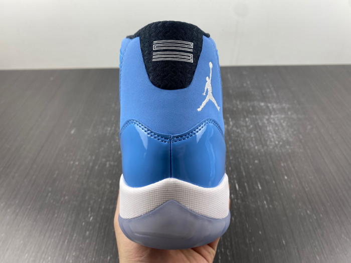 jordan ultimate gift of flight 717602-900