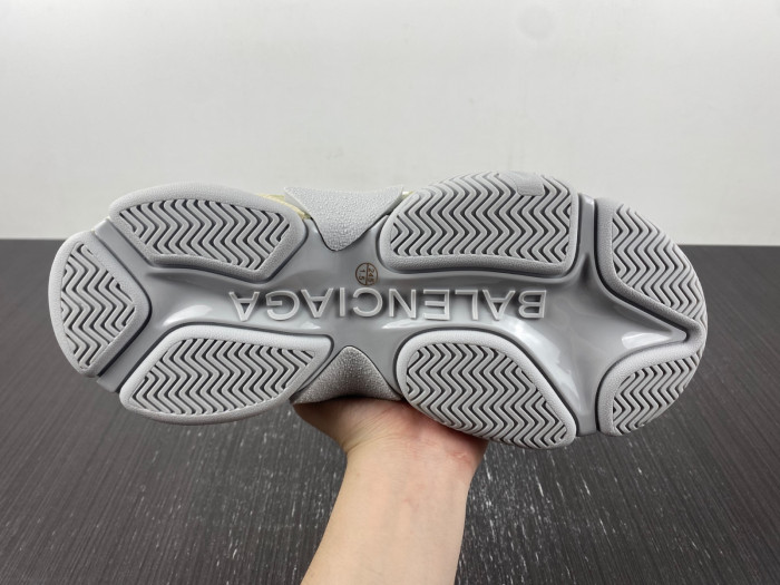 Ba*len*cia*ga triple s sneaker 80000118