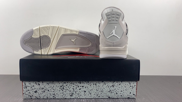 air jordan 4 wmns “frozen moments” aq9129-001