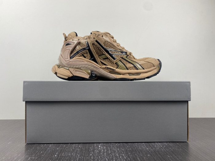 Ba*len*cia*ga runner sneaker
