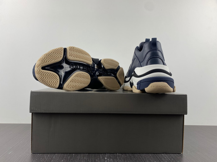 Ba*len*cia*ga triple s sneaker 8000049