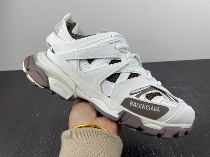 Ba*len*cia*ga track 8000063