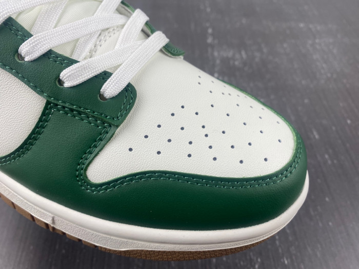 dunk low 20230217
