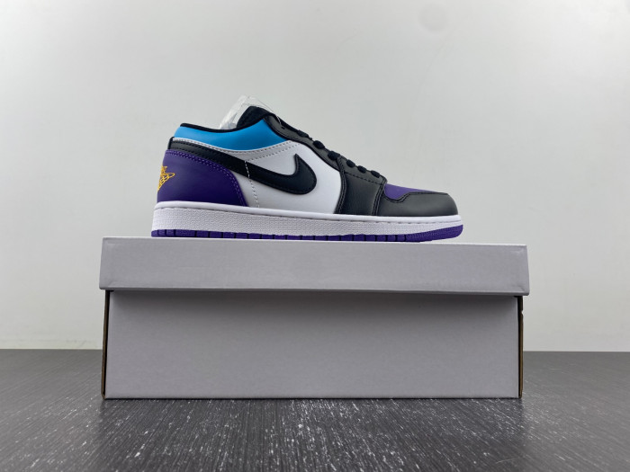 air jordan 1 low surF**es with aqua tones 553558-154