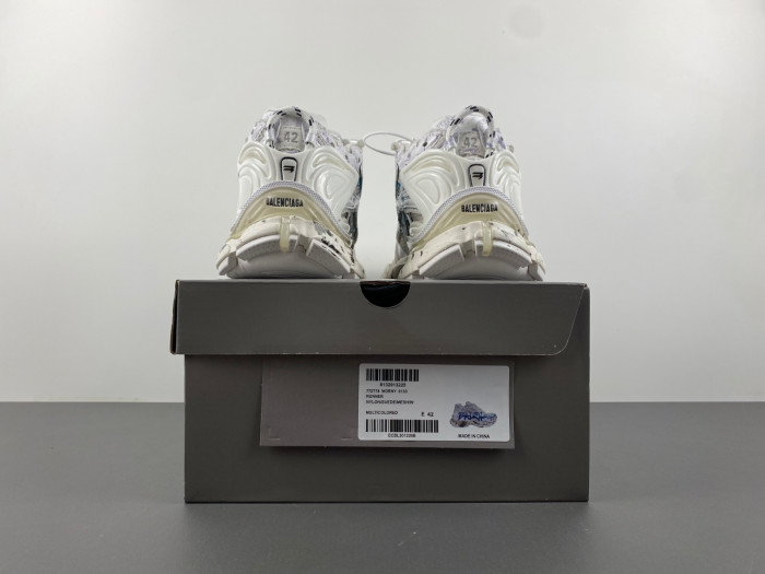Ba*len*cia*ga runner sneaker