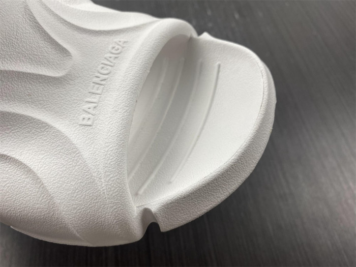 balenciag* sandal13