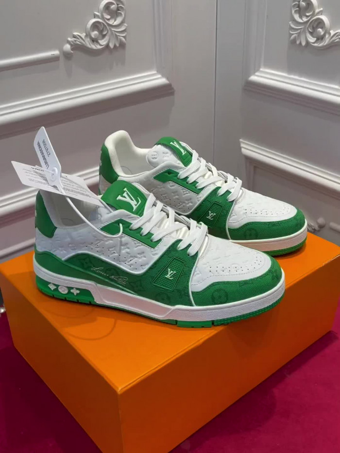 lv snekaers l000065