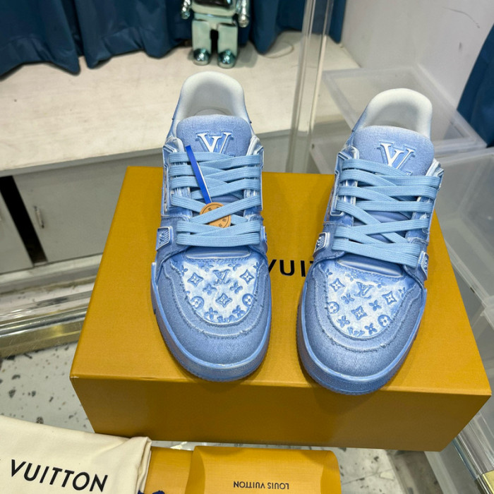 lv snekaers l0000240