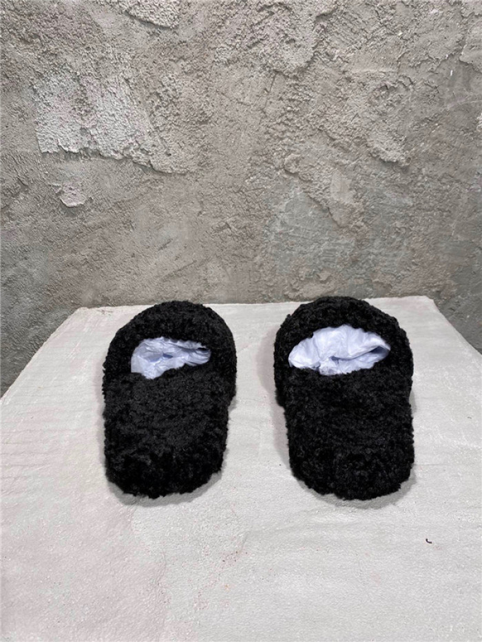 balenciag* sandal bs46