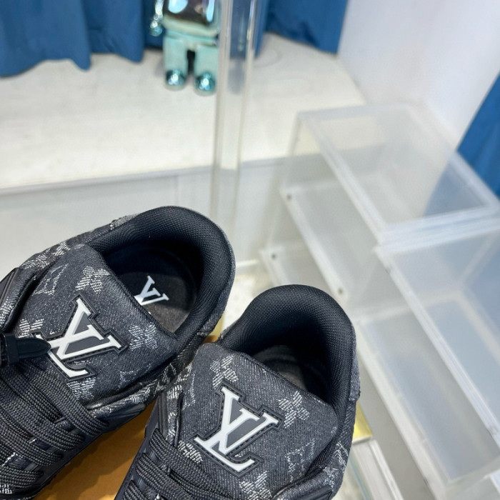 lv snekaers l0000151