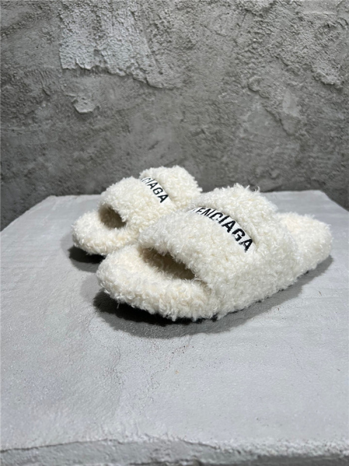 balenciag* sandal bs58