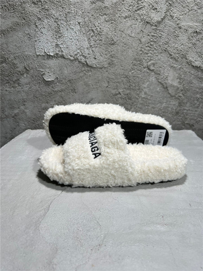 balenciag* sandal bs58