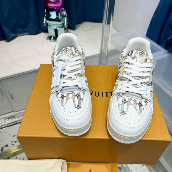 lv snekaers l0000266