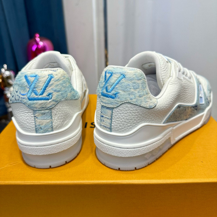 lv snekaers l0000140