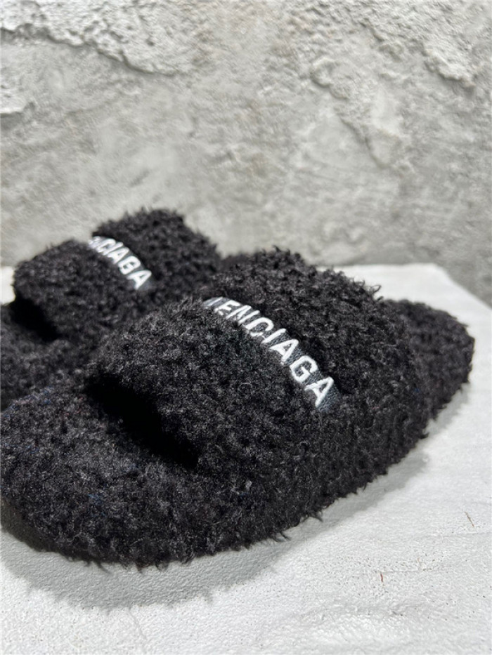 balenciag* sandal bs55