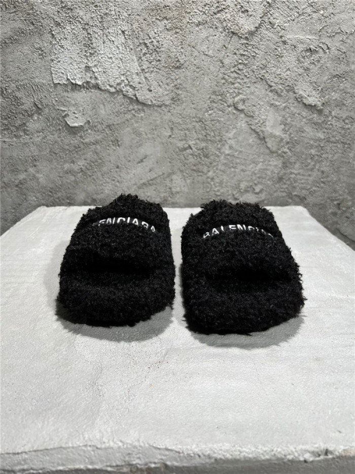 balenciag* sandal bs55