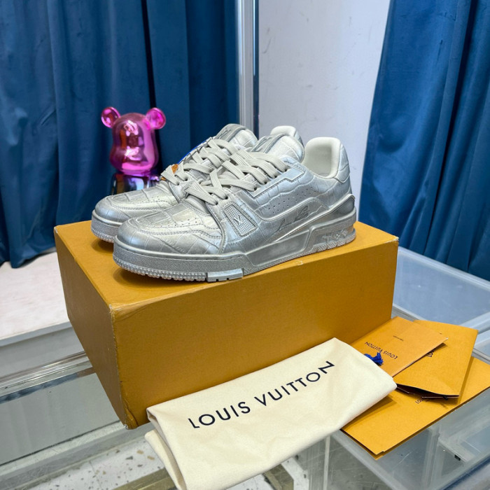 lv snekaers l0000237