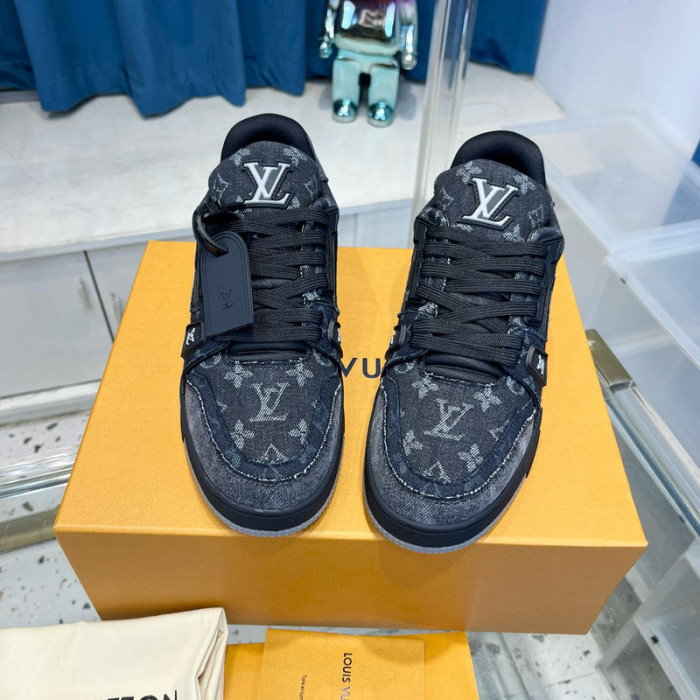 lv snekaers l0000211