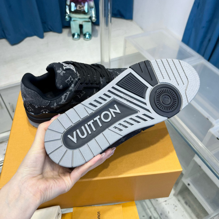 lv snekaers l0000211