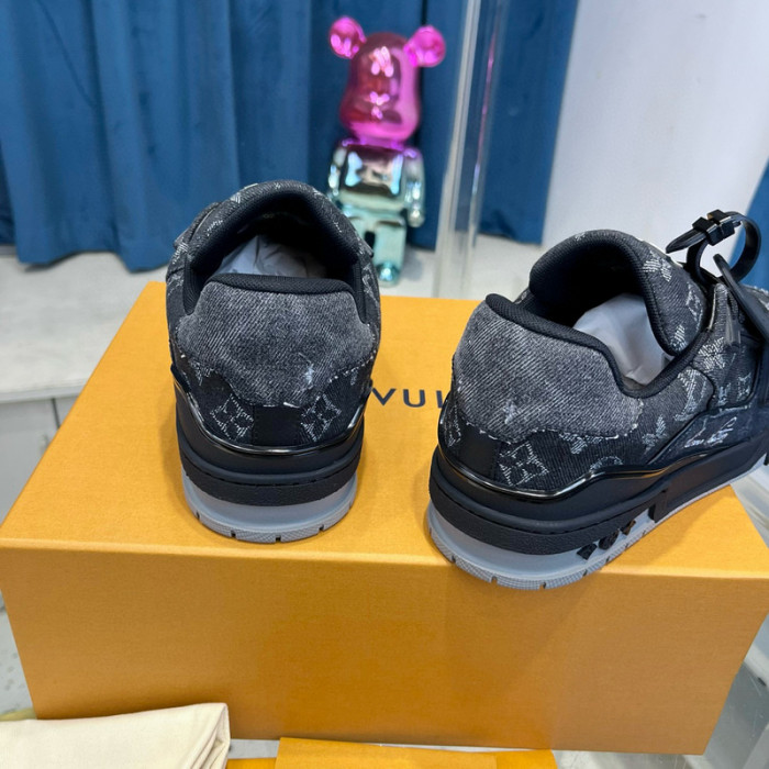 lv snekaers l0000211
