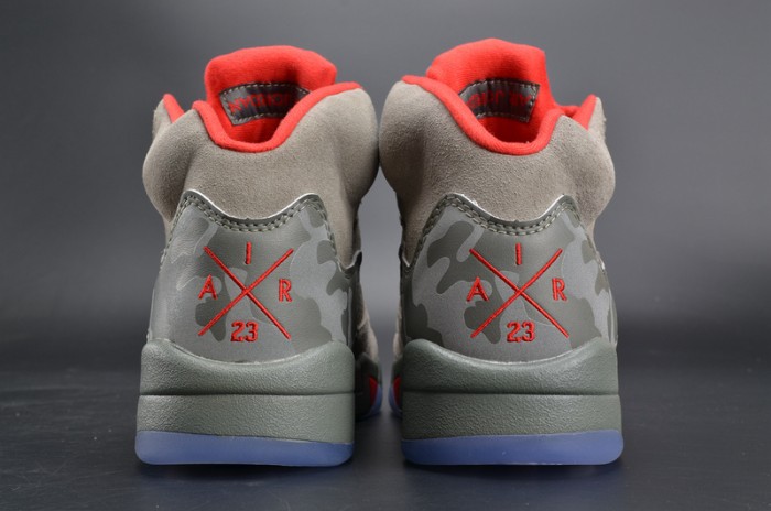 bape x air jordan 5 trophy room“camo” university red mens 136027-051