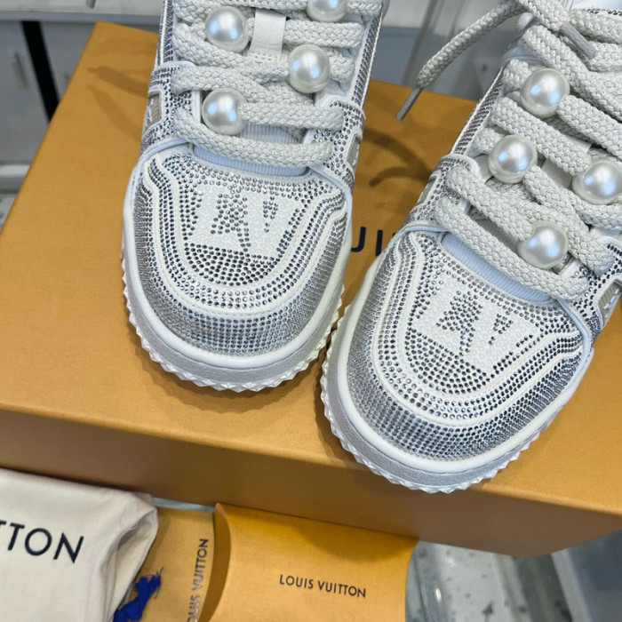 lv snekaers l0000230