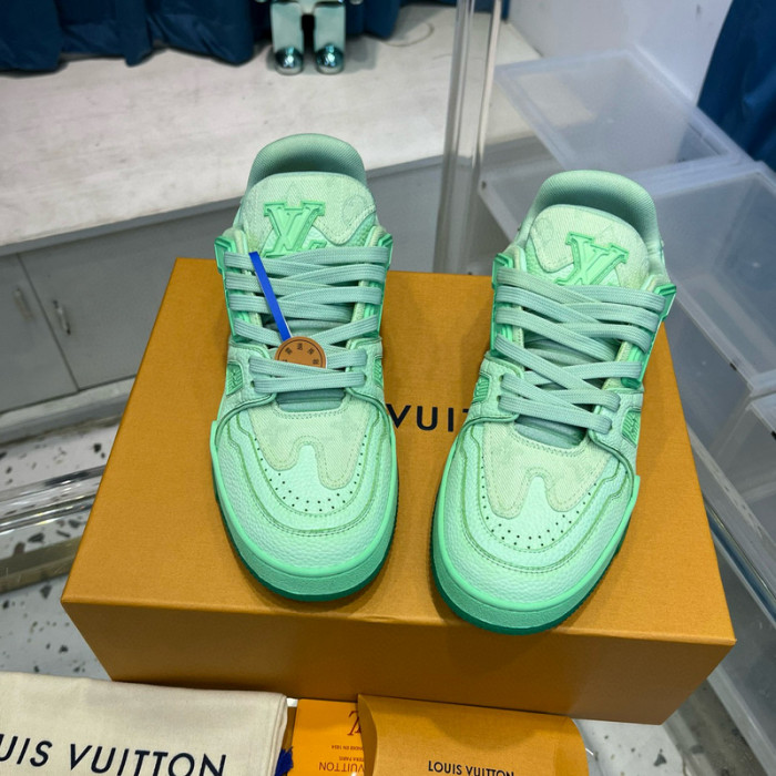 lv snekaers l0000232