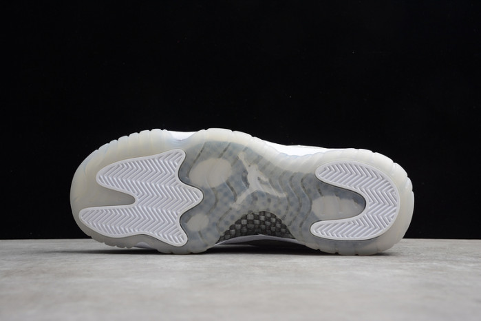 air jordan 11 white metallic silver vast grey ar0715-100