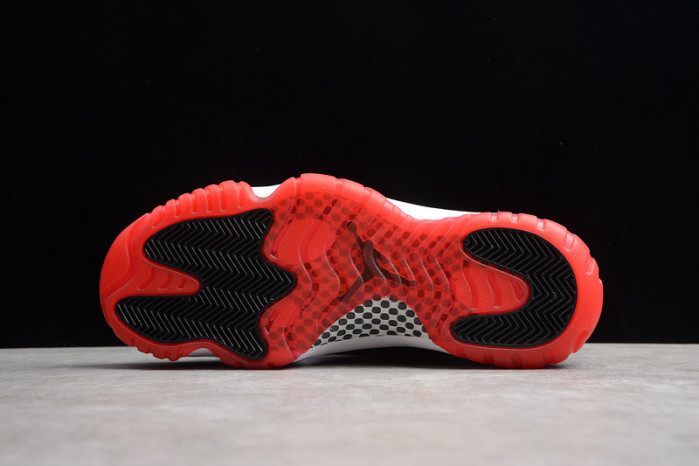air jordan 11 playoffs bred 378037-061