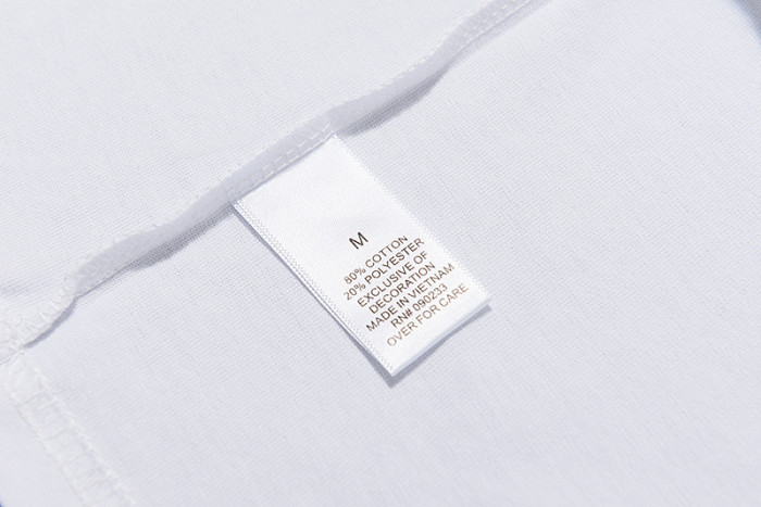 essentials 01