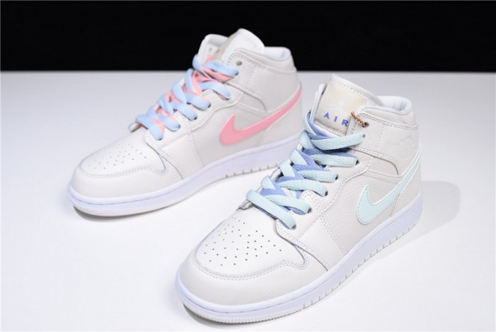 air jordan 1 high retro soh womens four lace options 555112 -035