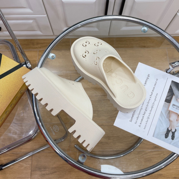 gucc* sandal105