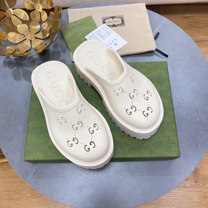 gucc* sandal105