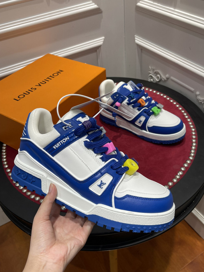 lv snekaers l000060