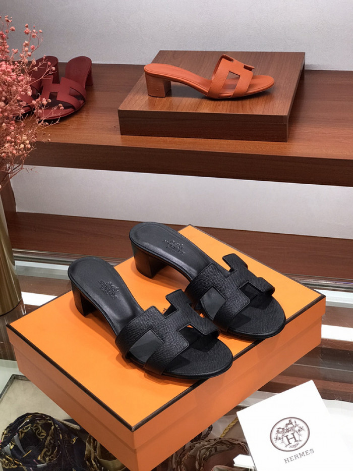 herme* sandal 50