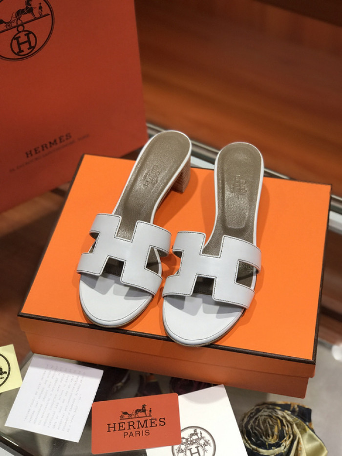 herme* sandal 56