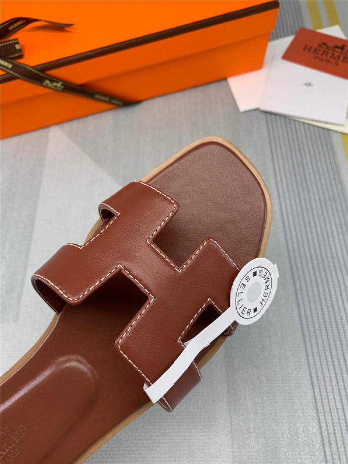 herme* sandal 57