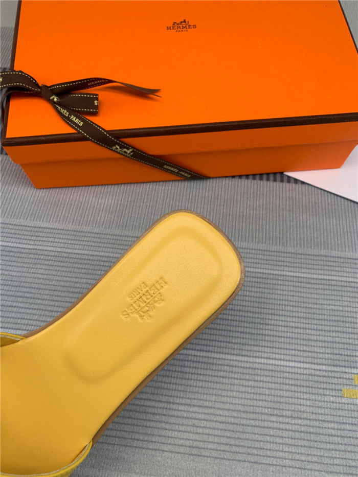 herme* sandal hs72
