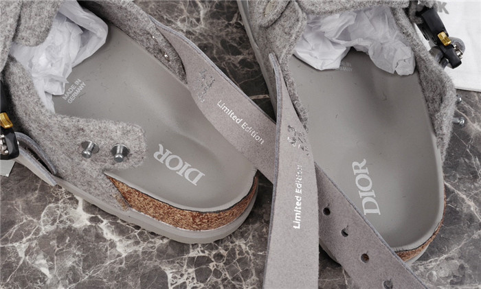 dio* sandals ds28