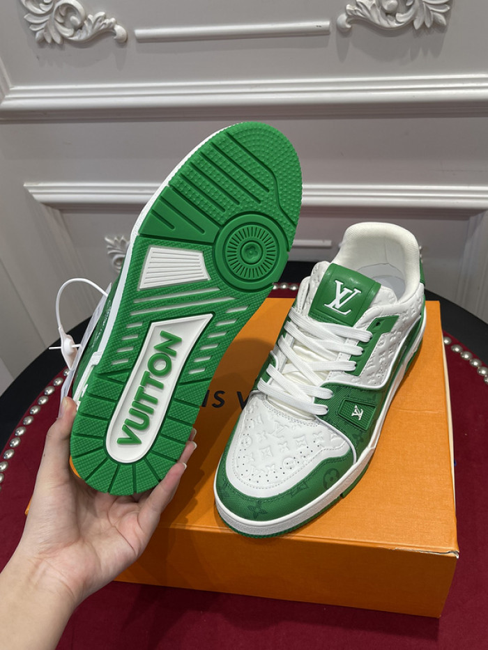 lv snekaers l000065