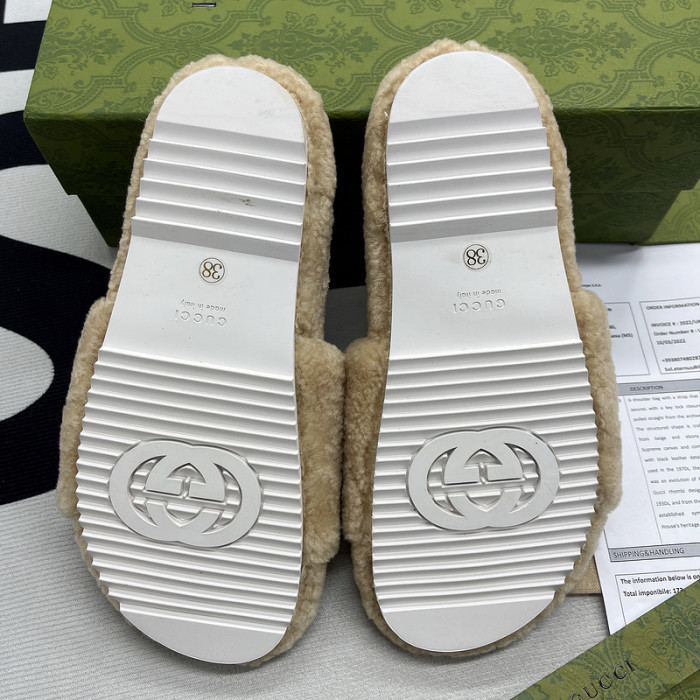 gucc* sandal92